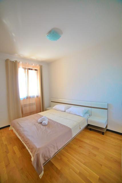 Apartment Mon